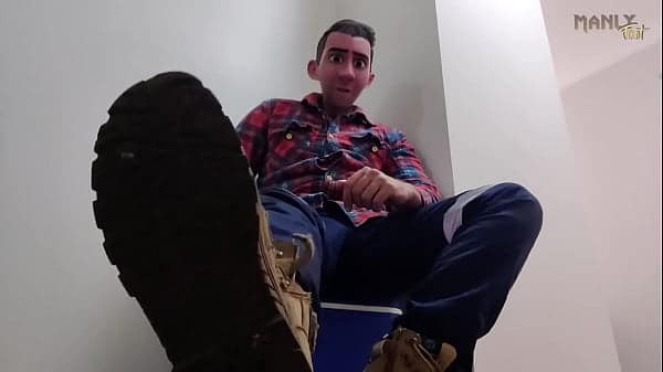 STEP GAY DAD – EAT RUBBER! – HOT DILF STEPUNCLE HAD A BAD DAY & WANTS YOU TO EAT & LICK HIS BOOTS!