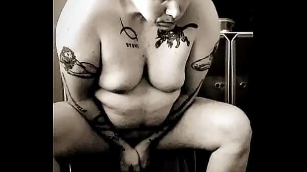 Hot Camboy Shows Off