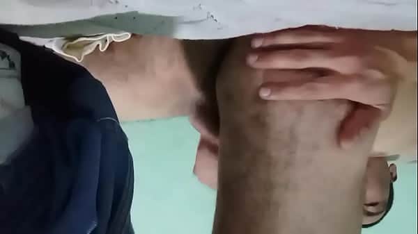 Enseñandoles mi cuerpo desnudo, sobre todo mi culo, mi ano y mi verga  pt. 2