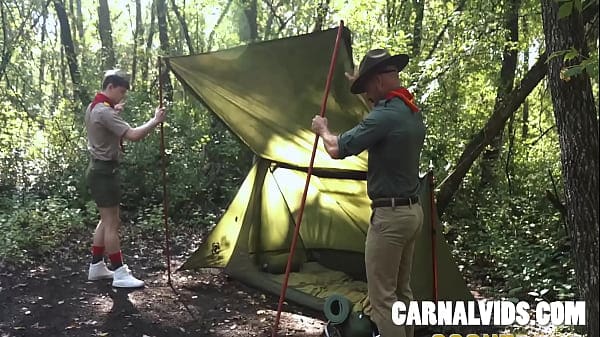 Pitch a Tent Ace Banner, Ethan Tate
