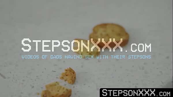 StepsonXXX.com – Brody Kayman & Aaron Allen – Hottie Brody Kayman skillfully rolls his tongue on my ass then proceeds to fuck me
