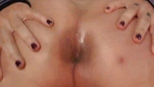 Femboy Hooters Employee Twerks and Shakes Juicy Bubble Butt