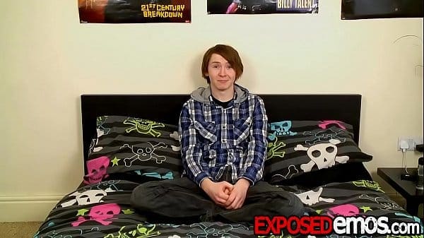 Twink Jack Halliwell one of the hottest new emo dudes