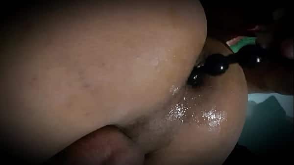 Me encanta meterme bolas tailandesas por el culo y se siente rico
