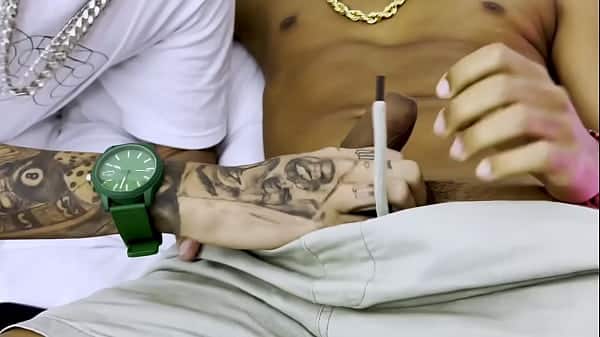 O HÉTERO TATUADO MALOKEIRO ME COMEU NO REALITY