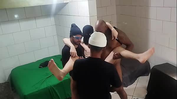 orgia com amigos